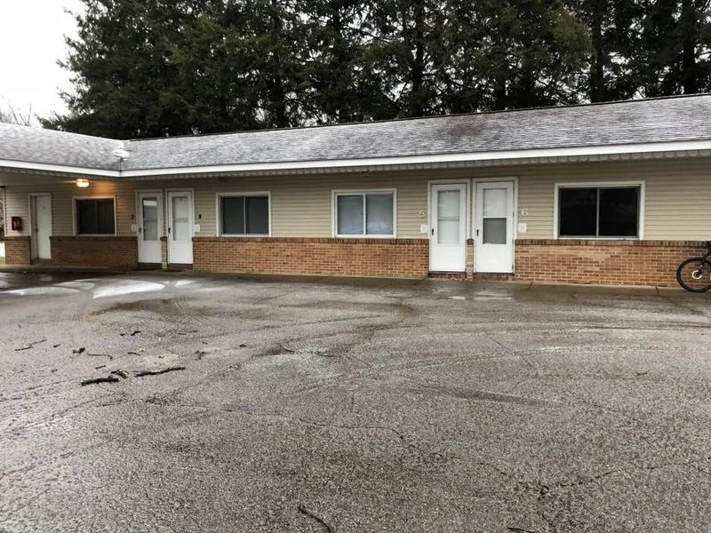 New Michigan Motel (Barnes Motel) - From Real Estate Listing 2022 (newer photo)
